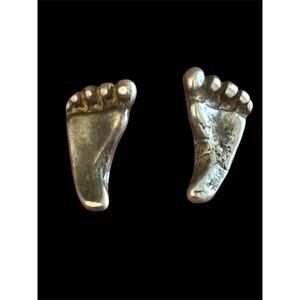 Sterling Silver 8mm Feet Stud Earrings 925